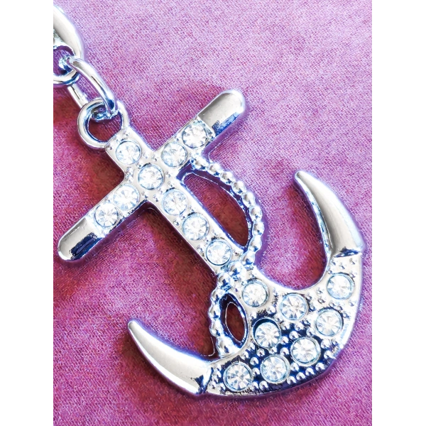 Gümüş Renkli Taşlı Zarif Metal Çapa Anahtarlık