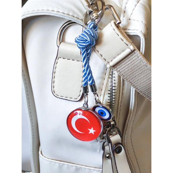 İpli Türk Bayraklı Nazar Boncuklu Cam Çanta Süsü