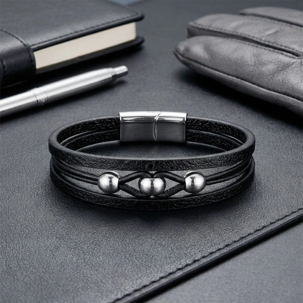 Moncuk Design Çelik Top Ve Siyah Deri Bileklik 33514B8D1
