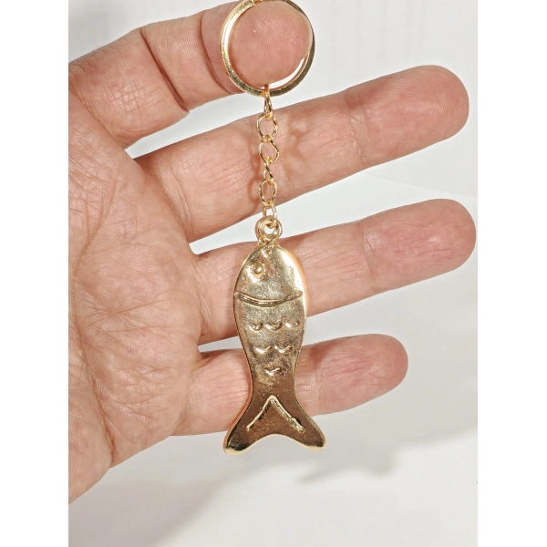 Balık Figürlü Gold Anahtarlık - Bereketin ve Şıklığın Sembolü