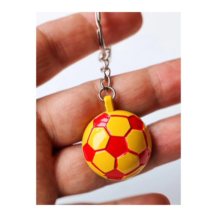 Sarı Kırmızı Futbol Takımı Temalı - Yarım Futbol Topu - Arkası Aynalı Anahtarlık