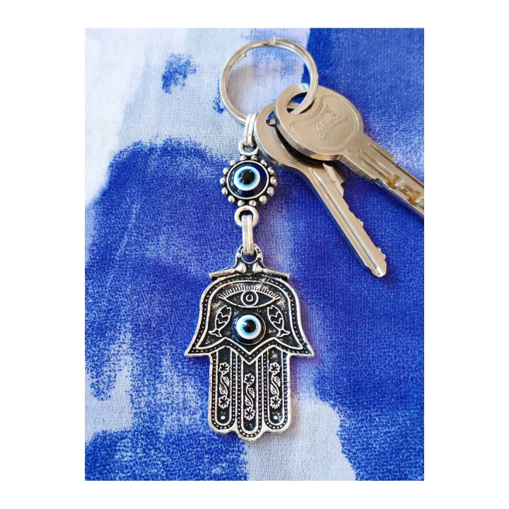 Metal Fatımanın Eli Şeklinde Üzeri Nazar Boncuğu Camlarıyla Bezeli Anahtarlık