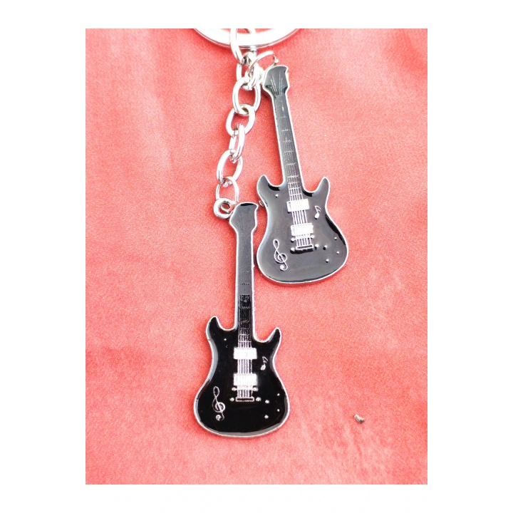Siyah İki Gitarlı Metal Anahtarlık
