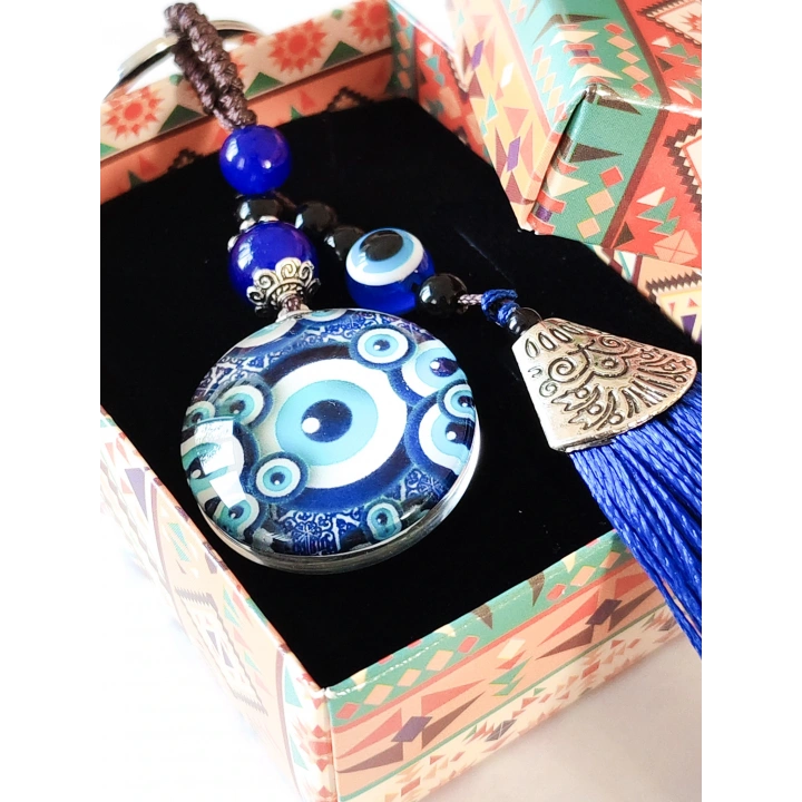 Mavi Püsküllü Desenli Cam Anahtarlık