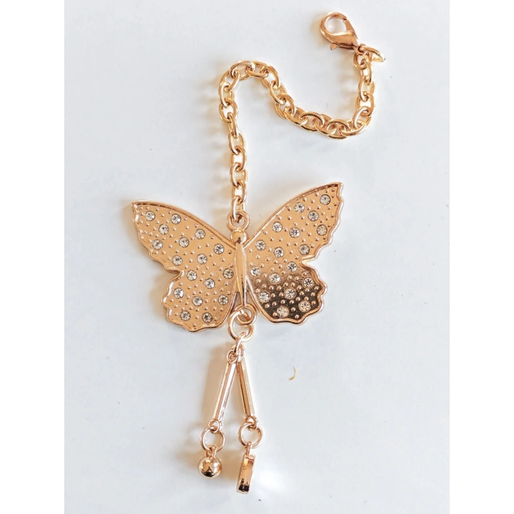 Altın Rengi Kelebek Figürlü Metal Çanta Süsü