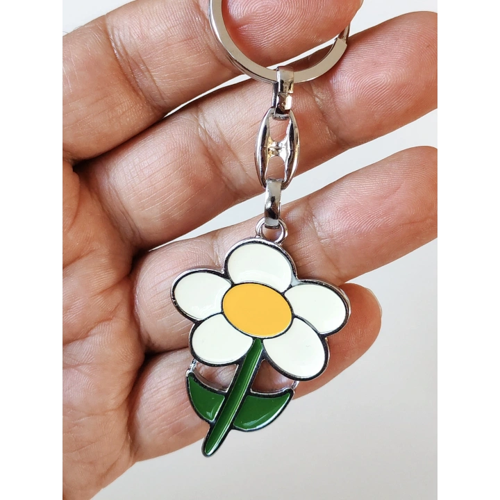 Beyaz ve Yeşil Papatya Metal Anahtarlık