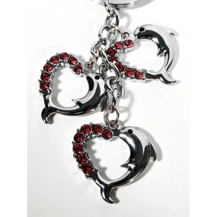 Pembe Taşlı Kalp Şeklinde Yunus Balıklarından Metal Anahtarlık