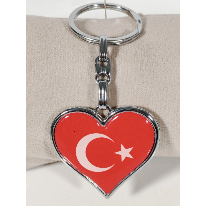 Kalp Şeklinde Kırmızı Türk Bayraklı Metal Anahtarlık