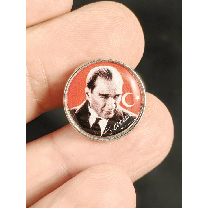 Atatürk portreli Metal Rozet