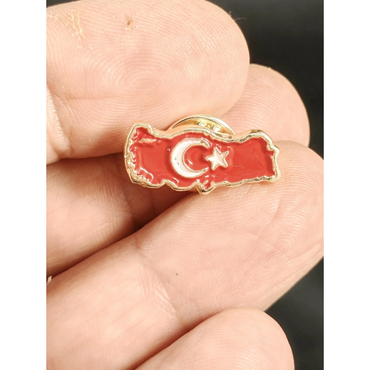 Kırmızı Türkiye Haritalı Ay Yıldızlı Metal Rozet