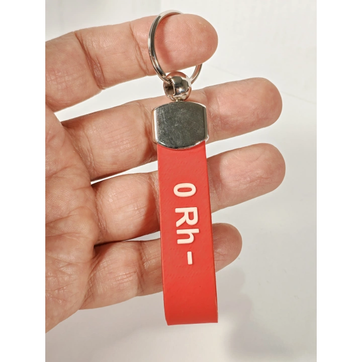 0 Rh(-) Negatif Kan Grubu Silikon Anahtarlık – Acil Durumlar İçin Hayati Bilgi