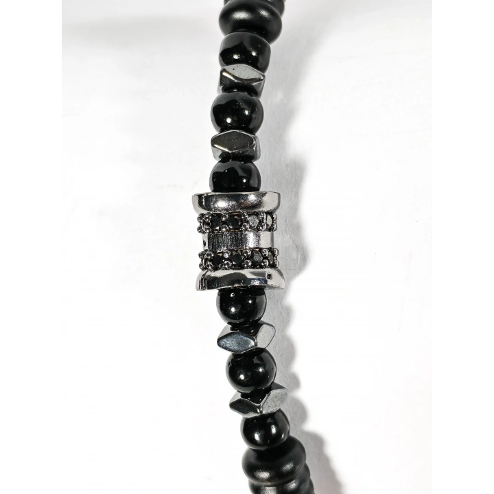 Kahverengi Örgü Deri ve Zirkon, Hematit, Oniks Taşlı Yaylı Erkek Bileklik – Doğal Şıklık ve Modern Detaylar