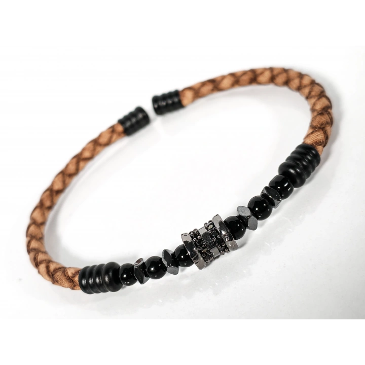 Kahverengi Örgü Deri ve Zirkon, Hematit, Oniks Taşlı Yaylı Erkek Bileklik – Doğal Şıklık ve Modern Detaylar