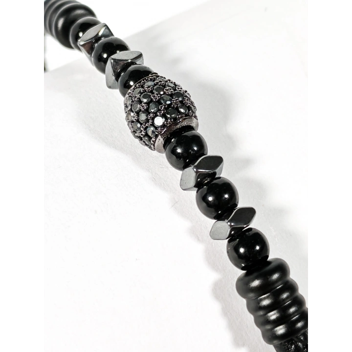 Siyah Örgü Deri ve Zirkon, Hematit, Oniks Taşlı Yaylı Erkek Bileklik – Doğal Şıklık ve Modern Detaylar