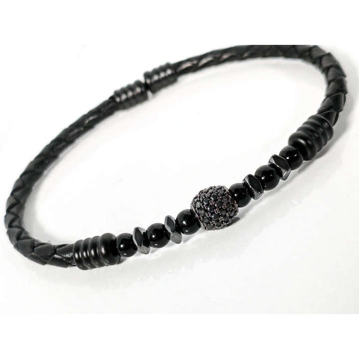 Siyah Örgü Deri ve Zirkon, Hematit, Oniks Taşlı Yaylı Erkek Bileklik – Doğal Şıklık ve Modern Detaylar