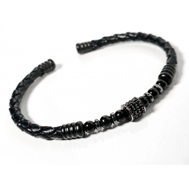 Siyah Örgü Deri ve Zirkon, Hematit, Oniks Taşlı Yaylı Erkek Bileklik – Doğal Şıklık ve Modern Detaylar