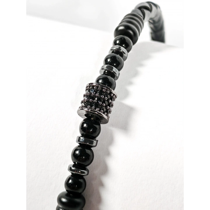 Siyah Örgü Deri ve Zirkon, Hematit, Oniks Taşlı Yaylı Erkek Bileklik – Doğal Şıklık ve Modern Detaylar