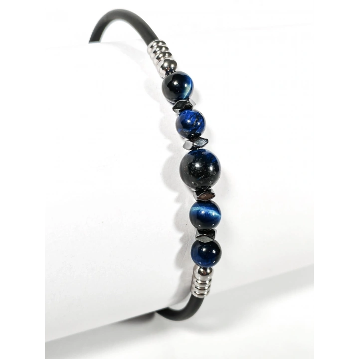 Siyah Minimal Bileklik – Mavi Kaplan Gözü, Oniks ve Hematit Taşların Modern Uyumu