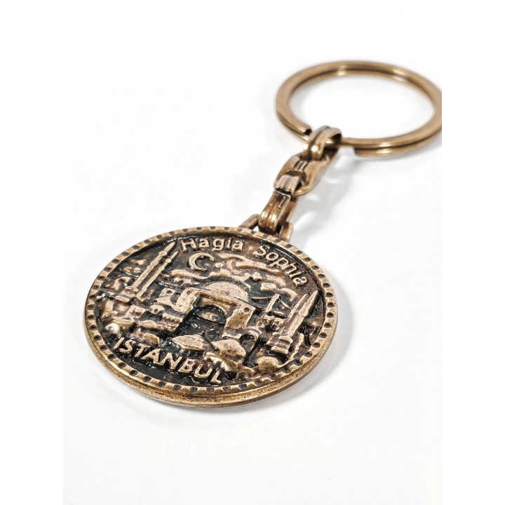 Antik Bronz Ayasofya (Hagia Sophia) Figürlü Metal Anahtarlık – İstanbul’un Tarihi ve Ruhunu Taşıyan Özel Tasarım