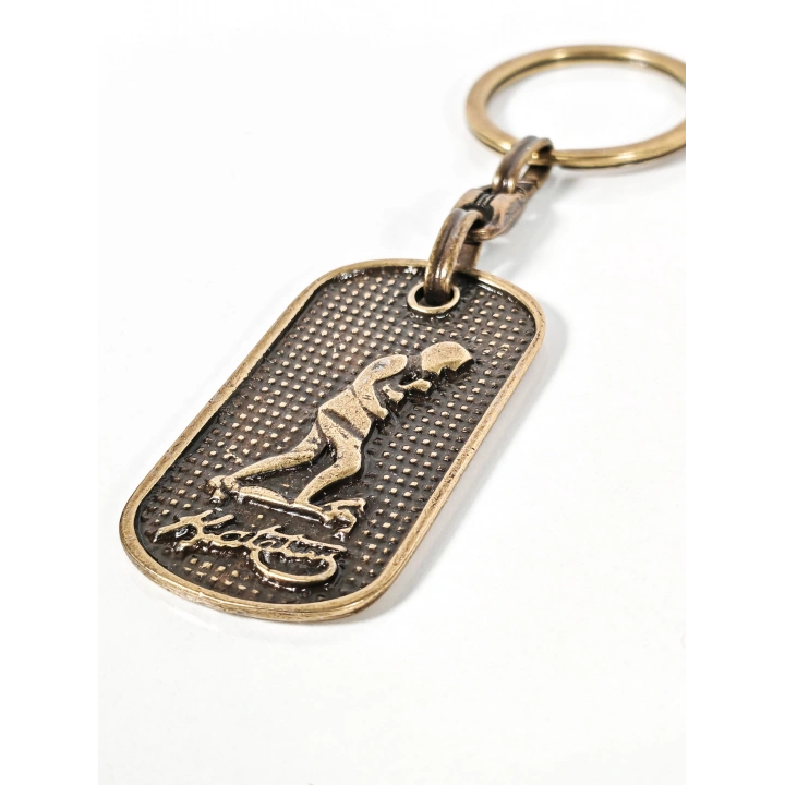 Antik Bronz Atatürk Figürlü Metal Anahtarlık – Saygı, Mücadele ve Zamansız Değer