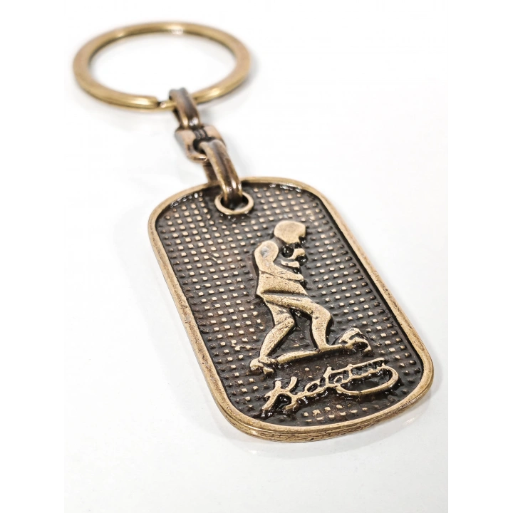 Antik Bronz Atatürk Figürlü Metal Anahtarlık – Saygı, Mücadele ve Zamansız Değer
