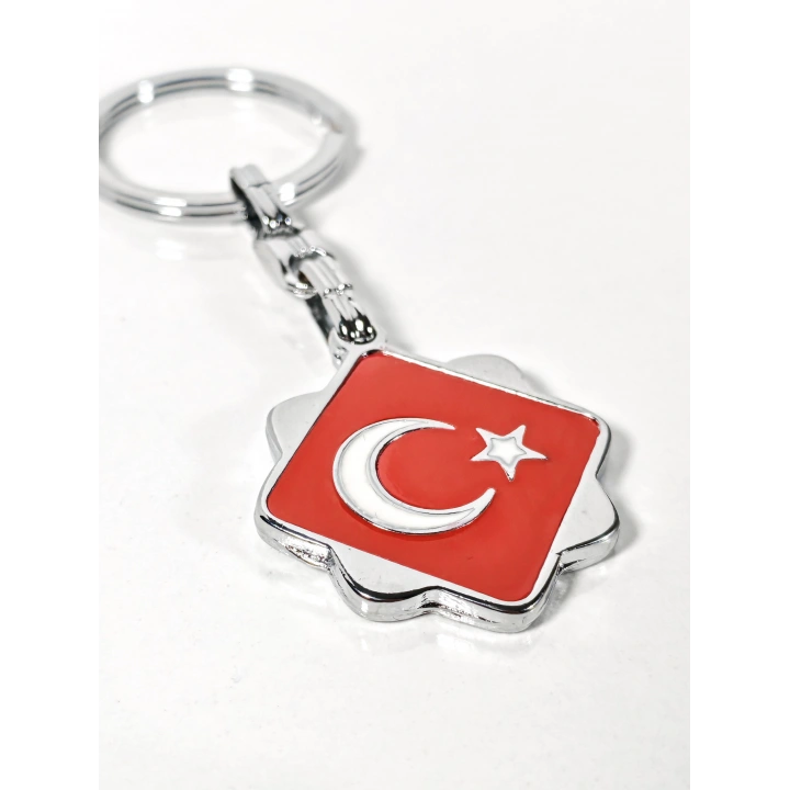 Kırmızı Ay Yıldız Motifli Metal Anahtarlık – Klasik ve Zarif Milli Sembol
