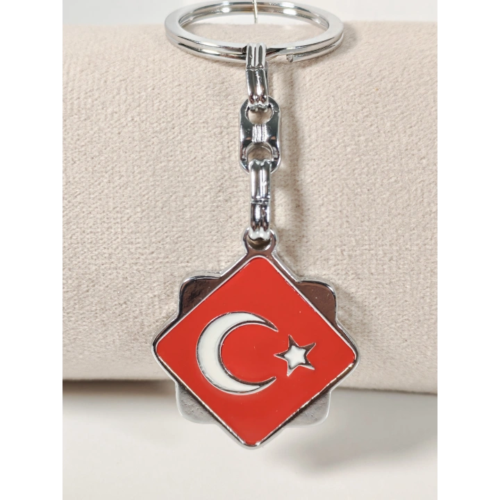Kırmızı Ay Yıldız Motifli Metal Anahtarlık – Klasik ve Zarif Milli Sembol