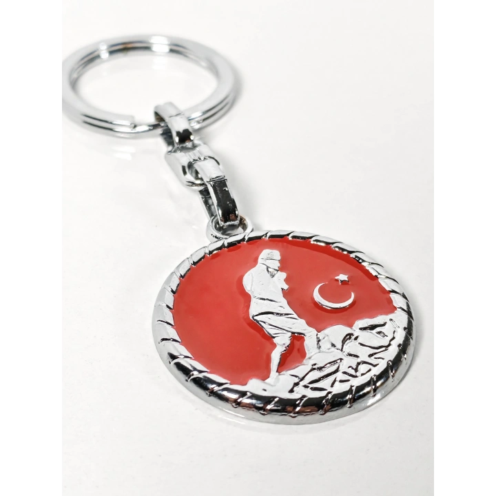Atatürk Silüetli Ay Yıldız Figürlü Kırmızı Yuvarlak Metal Anahtarlık – Anlamlı ve Güçlü Bir Sembol