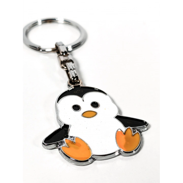 Penguen Figürlü Metal Anahtarlık – Sevimli Tasarım, Günlük Kullanıma Uygun Dayanıklı Aksesuar