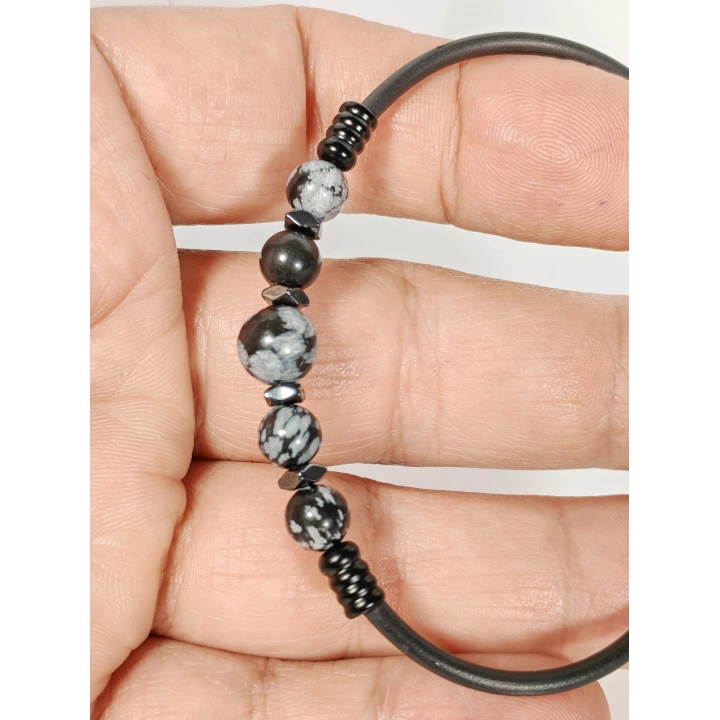 Obsidyen Taşlı Yaylı Bileklik – Koruma, Denge ve Güçlü Bir Stil