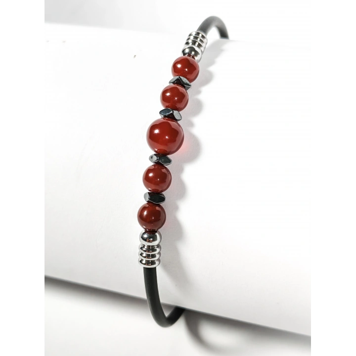 Akik Taşlı Yaylı Bileklik – Stres Azaltıcı, Güç Veren ve Şık Tasarım