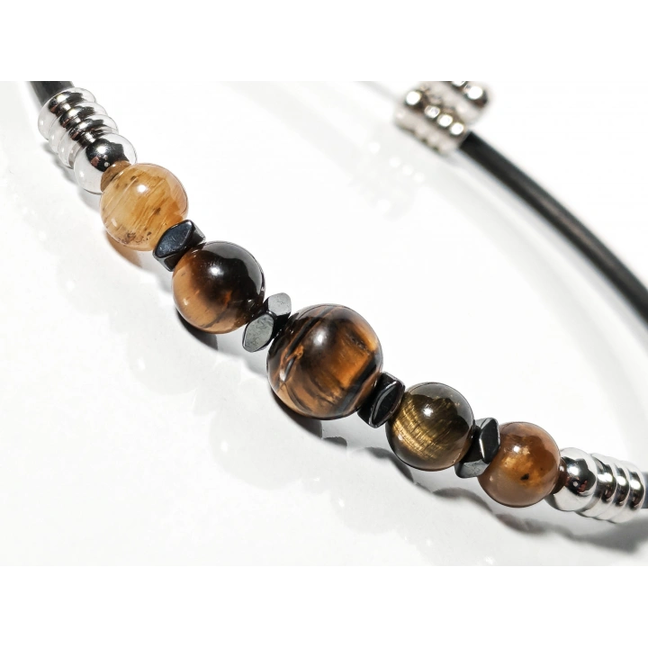 Kaplan Gözü Taşlı Yaylı Bileklik – Güç, Dayanıklılık ve Dengeli Enerji