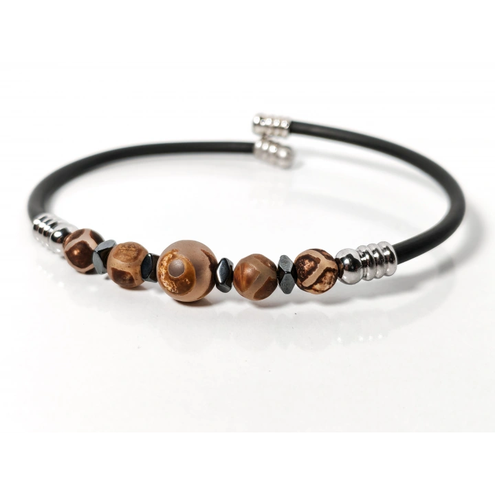 Tibet Akik Taşlı Yaylı Bileklik – Güç, Motivasyon ve Stres Dengeleyici Enerji