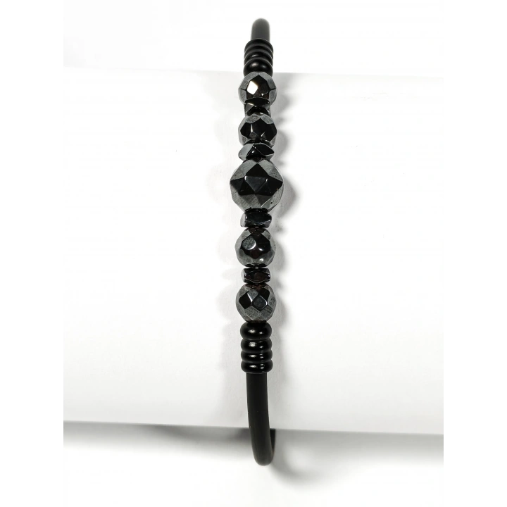 Fasetli Hematit Taşlı Yaylı Bileklik – Denge, Güç ve Topraklanma Enerjisi
