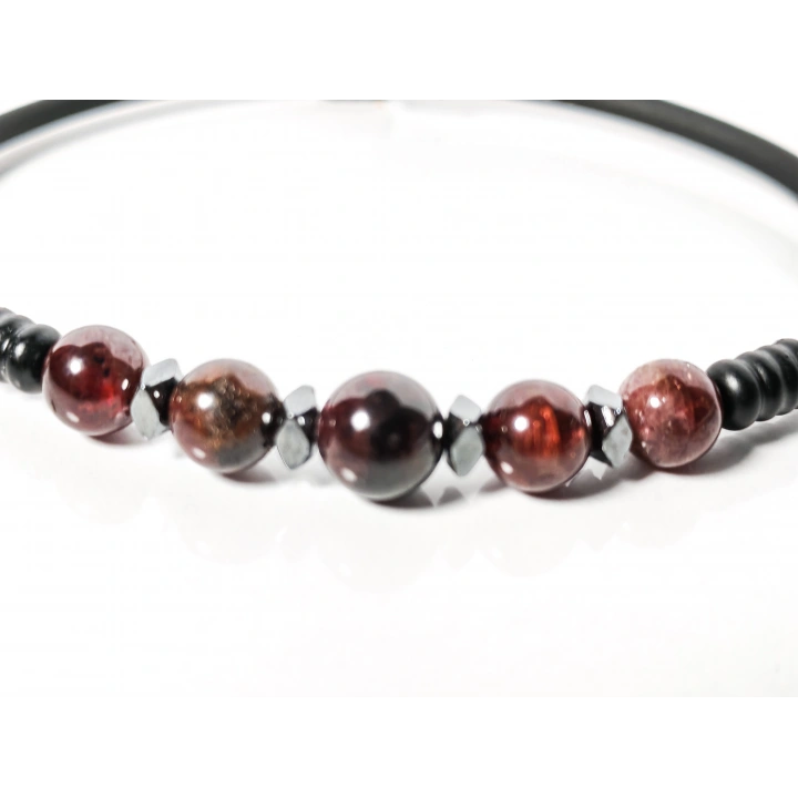 Garnet (Lal) Taşlı Yaylı Bileklik – Güç, Denge ve Yaşam Enerjisi