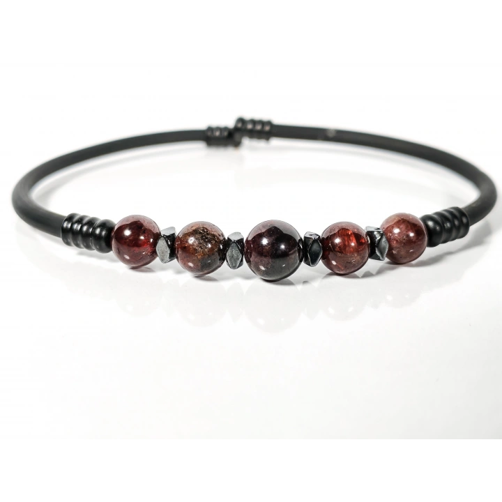 Garnet (Lal) Taşlı Yaylı Bileklik – Güç, Denge ve Yaşam Enerjisi