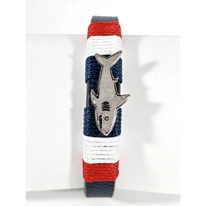 Deniz Temalı Köpekbalığı Figürlü Deri Bileklik – Güç, Cesaret ve Özgür Ruh