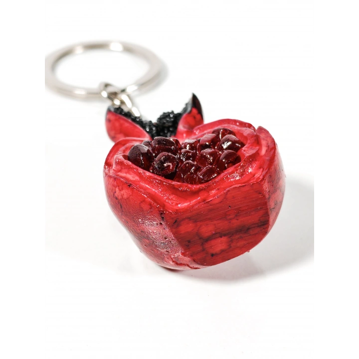 Nar Figürlü Anahtarlık – Bereket, Aşk ve Uğur Sembolü