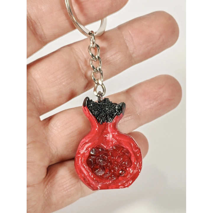 Nar Figürlü Anahtarlık – Bereket, Aşk ve Uğur Sembolü