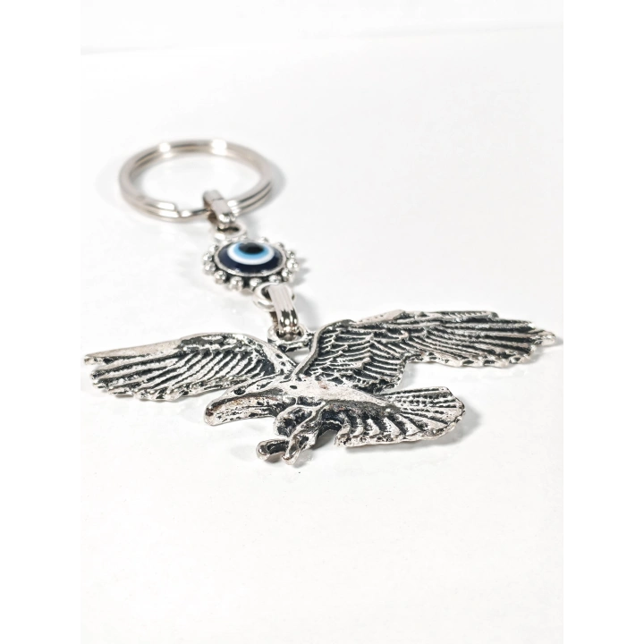 Nazar Boncuklu Kartal Figürlü Anahtarlık – Güç, Özgürlük ve Koruma Enerjisi