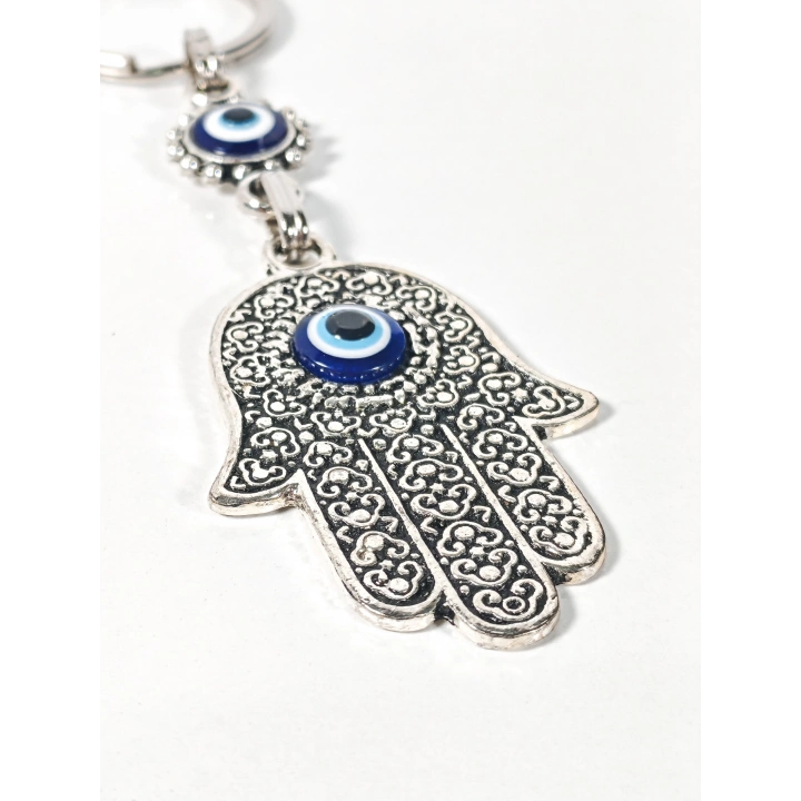 Nazar Boncuklu Fatma Ana Eli Figürlü Anahtarlık – Koruma, Şans ve Pozitif Enerji
