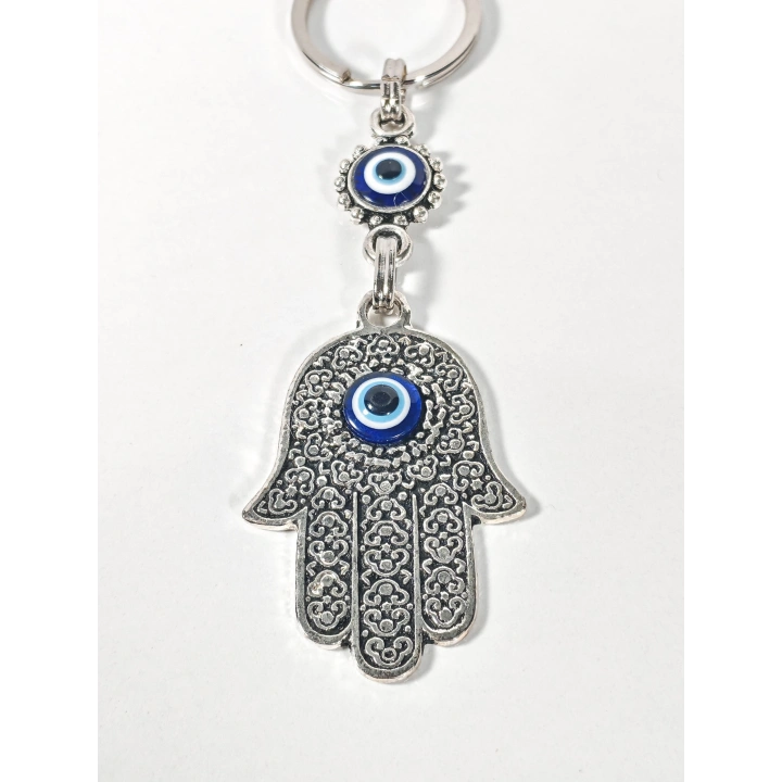 Nazar Boncuklu Fatma Ana Eli Figürlü Anahtarlık – Koruma, Şans ve Pozitif Enerji