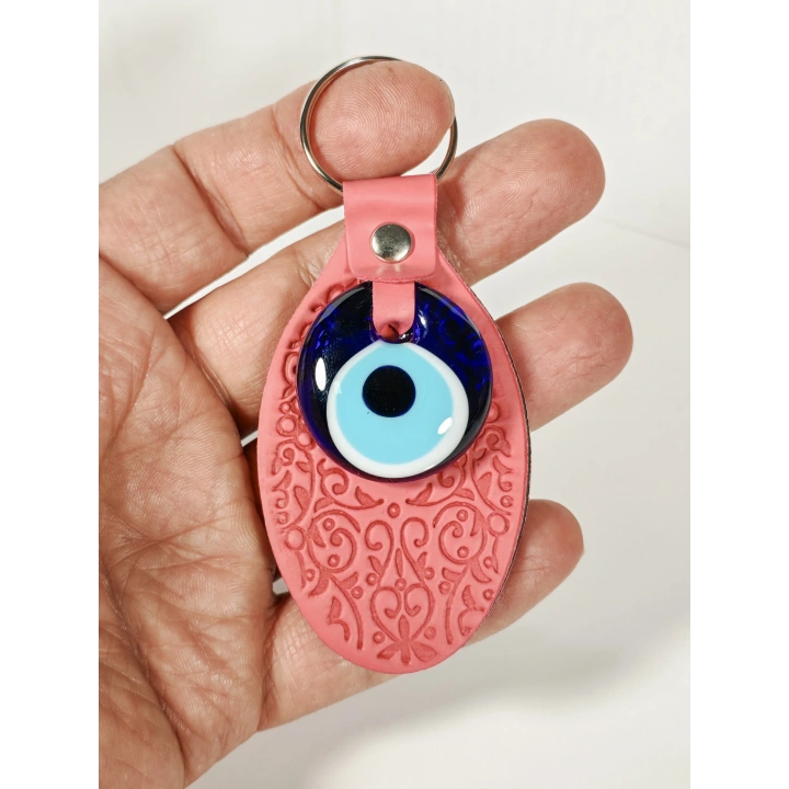 Oval Desenli Nazar Boncuklu Anahtarlık – Koruma, Şıklık ve Geleneksel Zarafet