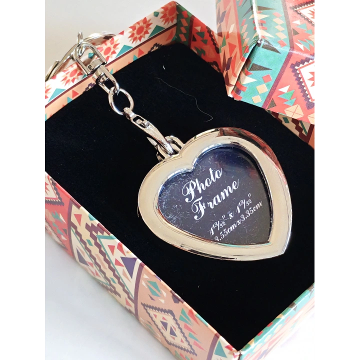 Altın Sarısı Kalp Şekilli Metal Fotoğraf Çerçeveli Anahtarlık