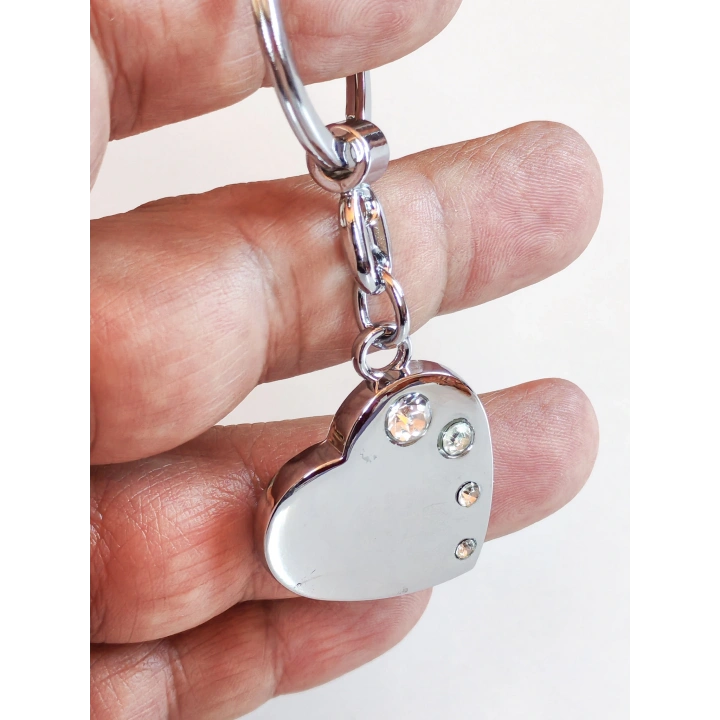 Gümüş Renkli Taşlı Kalp Metal Anahtarlık