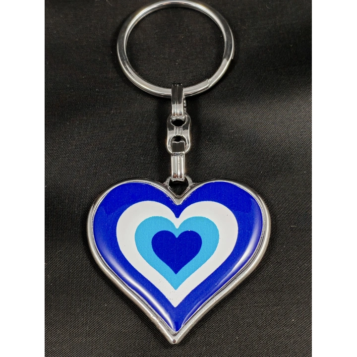 Nazar Temalı Kalp Şeklinde Metal Anahtarlık