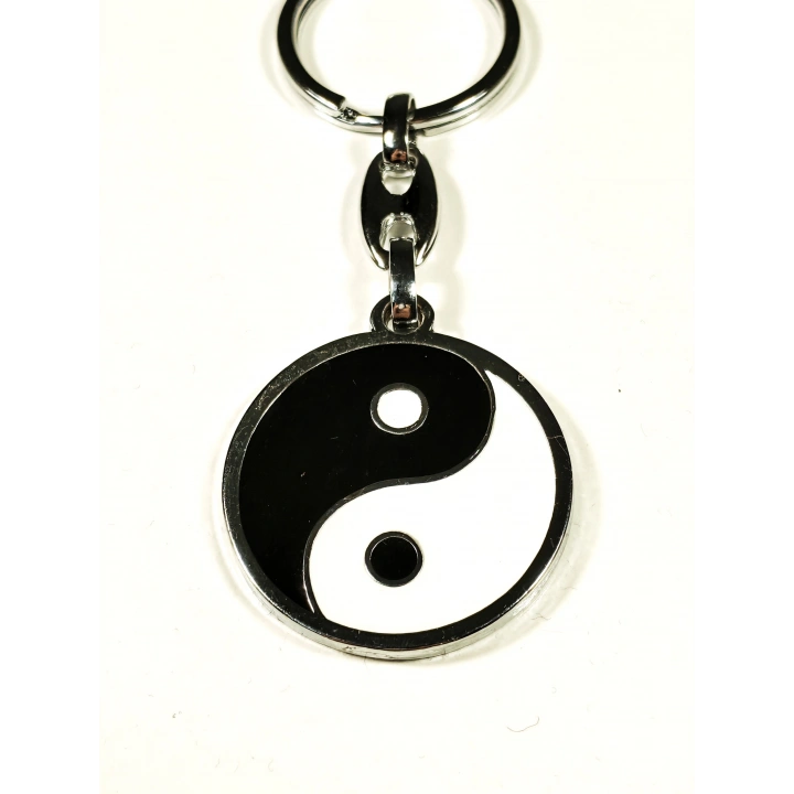 Yin ve Yang Siyah ve Beyaz Metal Anahtarlık