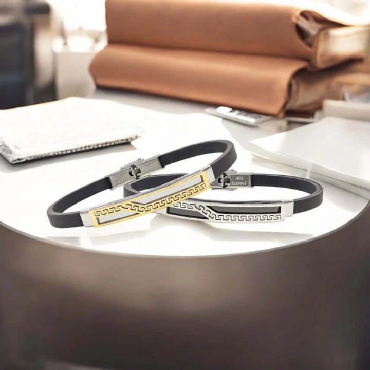 Moncuk Design Desenli Çelik Bileklik 3351SCB001