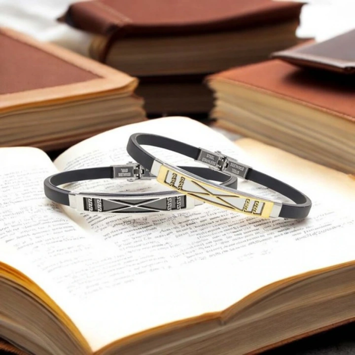 Moncuk Design Desenli Çelik Bileklik 3351SCB004