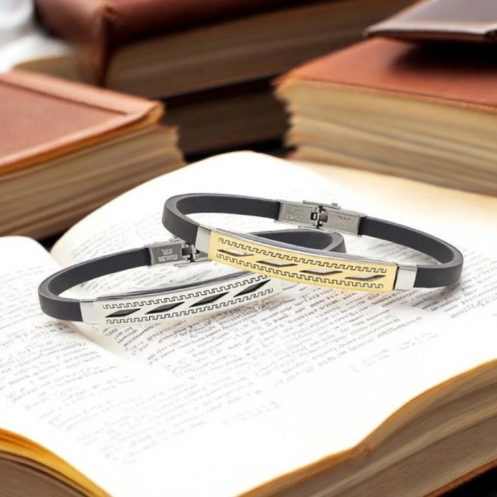 Moncuk Design Desenli Çelik Bileklik 3351SCB010